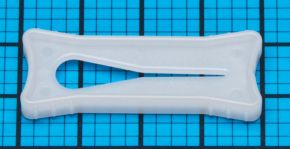 Slide Clamp for 3.4 mm/0.135" OD Tubing 