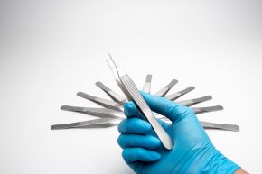 Adson Forceps, 12cm, Straight, Serrated, 12-pack, Disposable