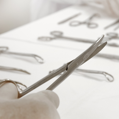 Tips for Choosing the Right Pair of Lab Scissors