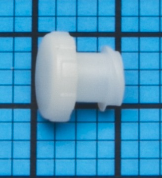 Female Luer Plug w/ Full Thread