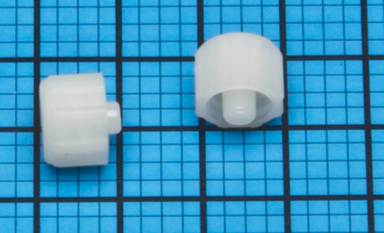 Male Luer Plug w/ Locking Nut